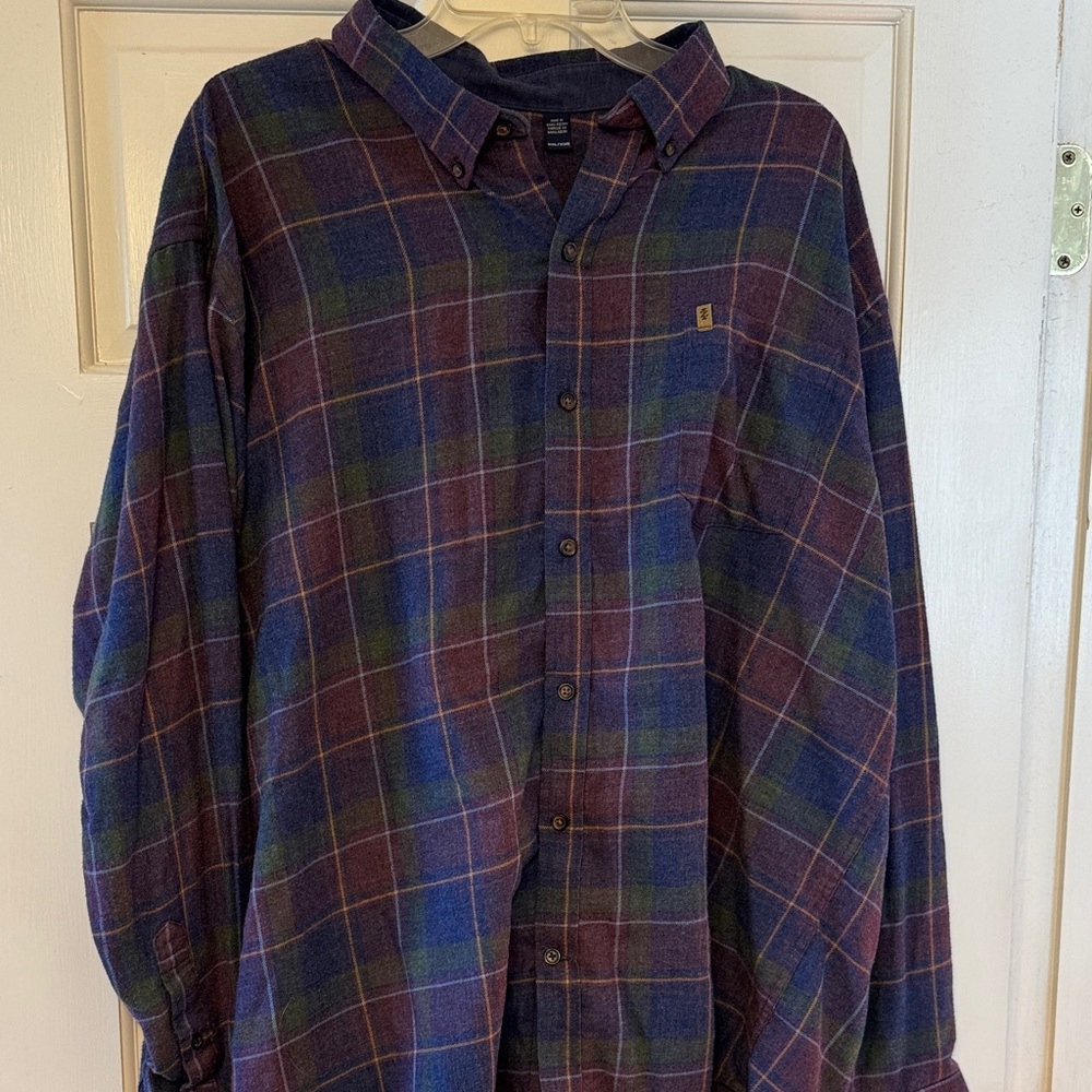 Izod Men's Purple/Blue/Green Plaid Flannel Shirt